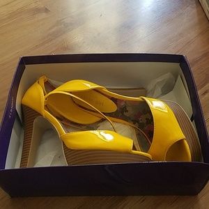 Madden Girls Heels